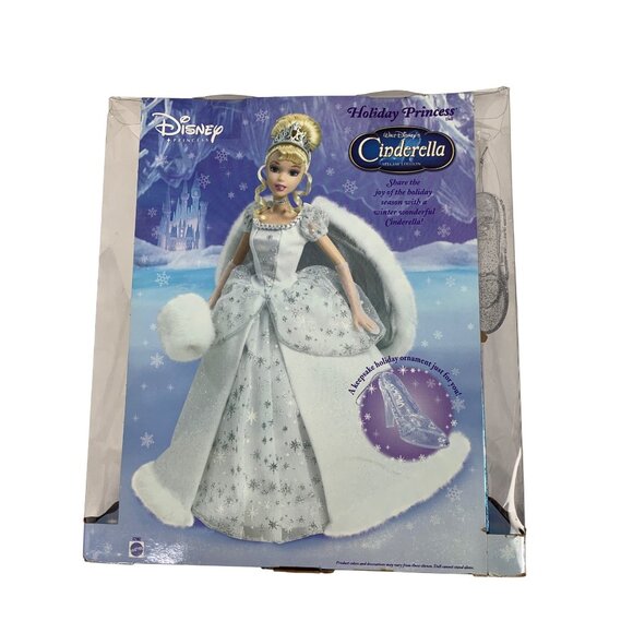 Disney Cinderella Holiday Princess Doll Special Edition 2004 - Picture 4 of 8